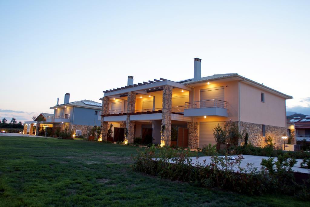 Cavos Fokidos Chiliadou (Fokida) Exterior foto