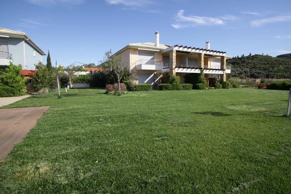 Cavos Fokidos Chiliadou (Fokida) Exterior foto