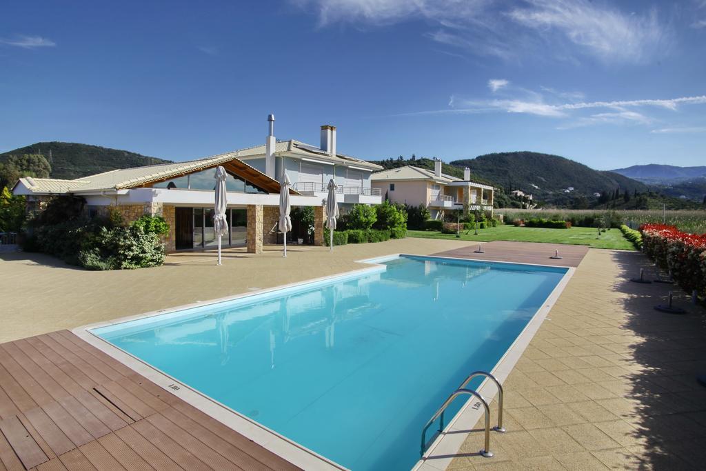 Cavos Fokidos Chiliadou (Fokida) Exterior foto